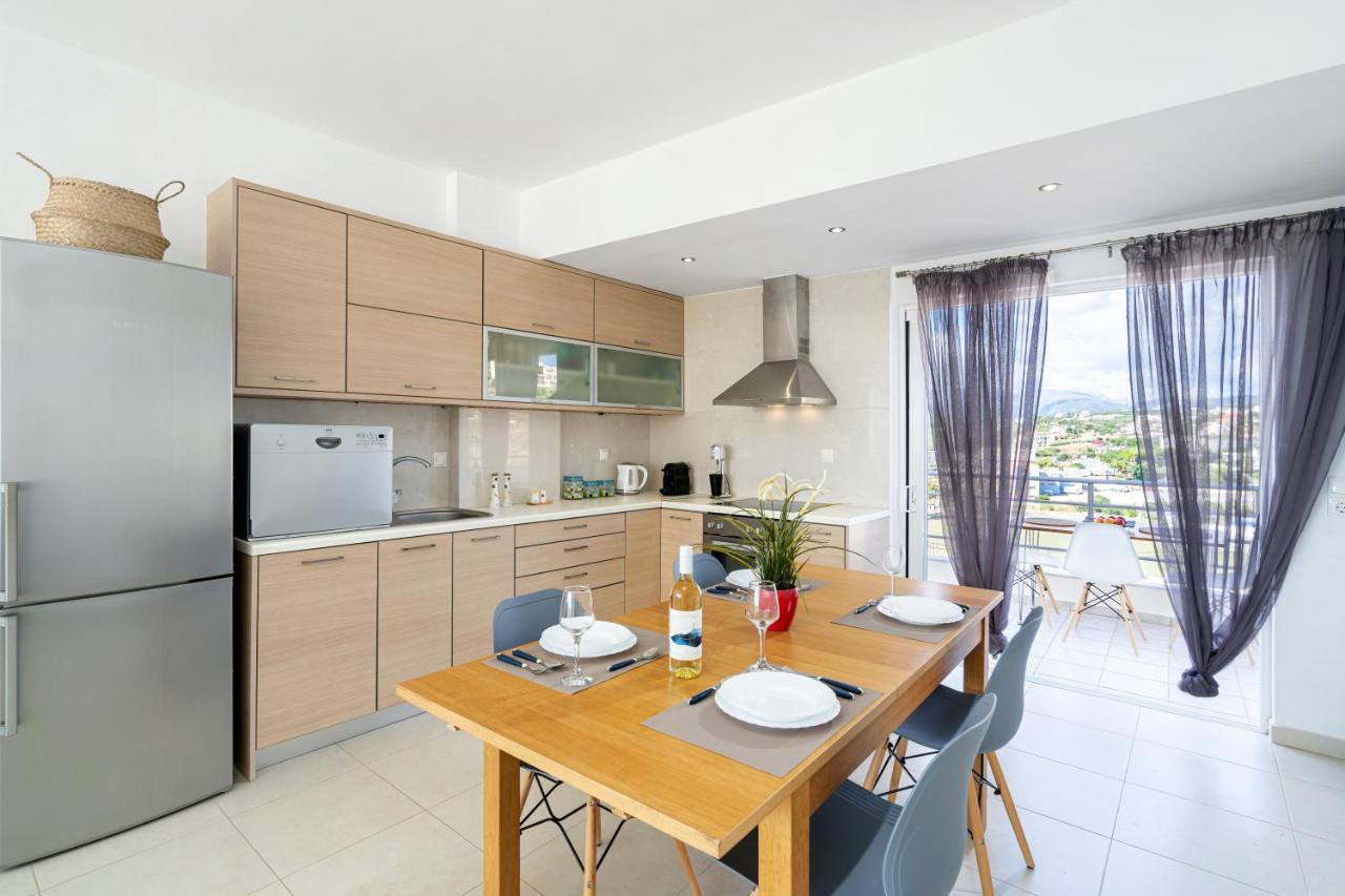 Mira Sitia Luxury Apartment Exterior photo